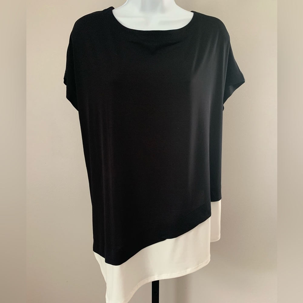 Chico's Black and White Asymmetrical Cap Sleeve Blouse